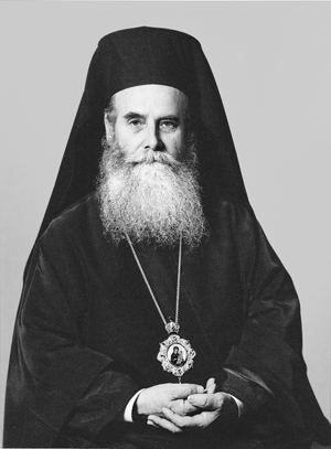 Χρυσόστομος Λαυριώτης